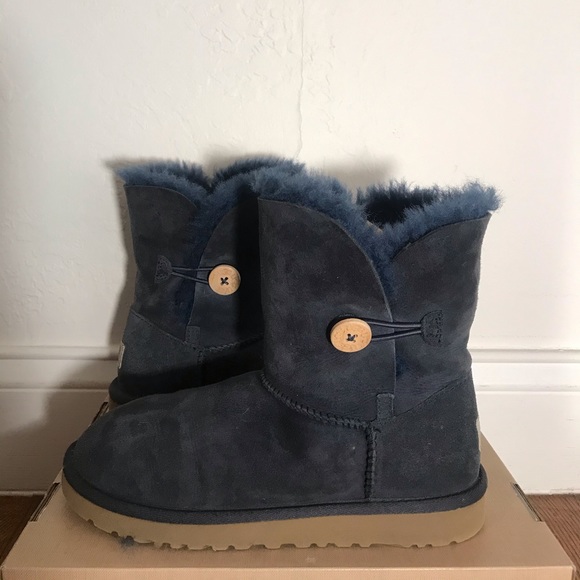 Navy Blue Uggs - Picture 4 of 7